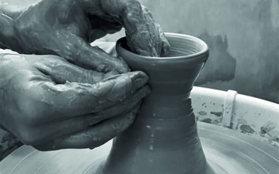4 Tage Drehen an der Töpferscheibe mit Meike Schröppe – Handwerk & DIY in Aesch