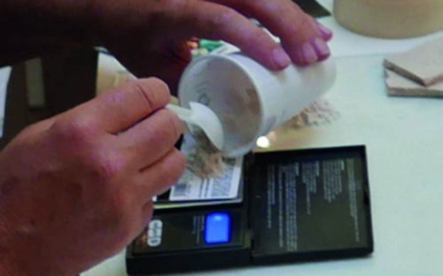 Glasurkurs: Fokus Geschirrglasuren mit Grit Uhlemann – Handwerk & DIY in Aesch