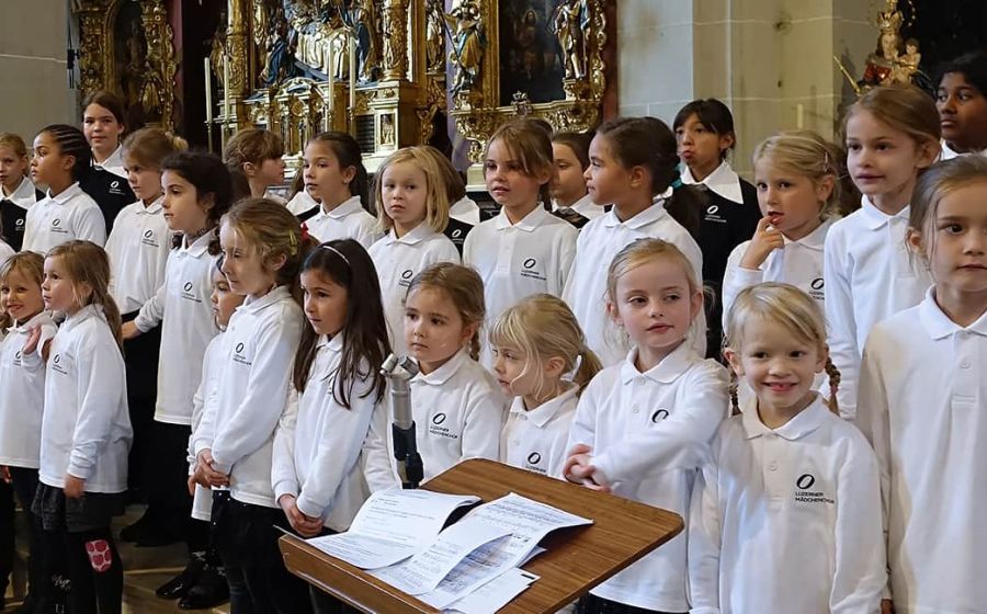 Nachwuchschor Mädchen – Musik & Tanz in Kriens