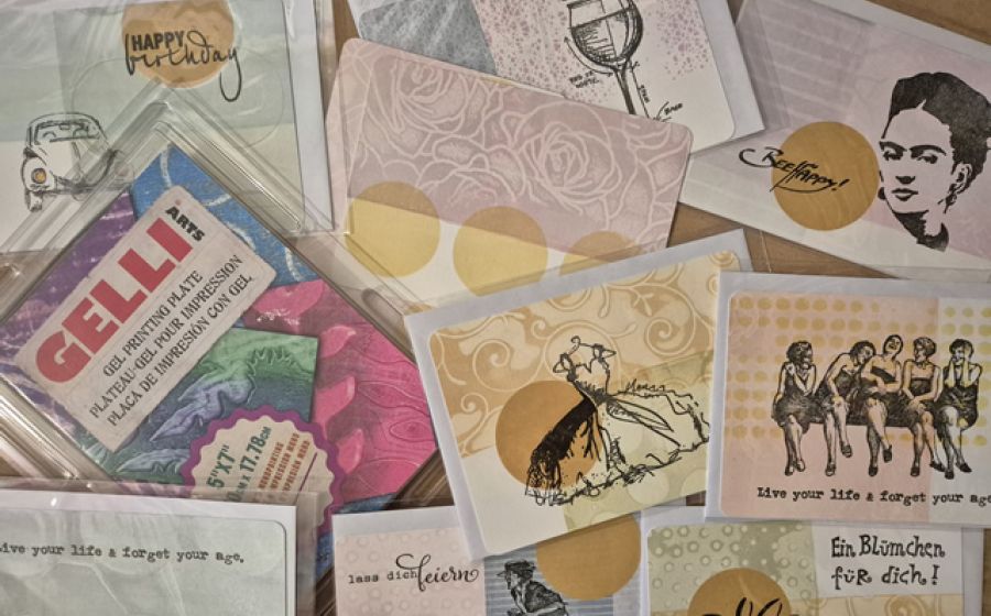 Weihnachtskarten-Workshop: Gelli Plate Technik – Malen & Zeichnen in Rothenburg