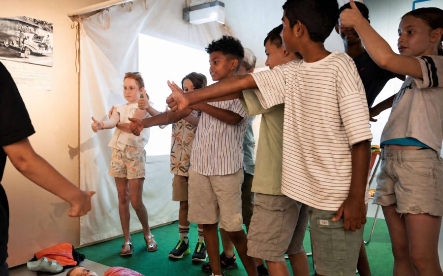 Workshop für Familien und Kinder: «Ferienabenteuer damals und heute» – Handwerk & DIY in Schwyz