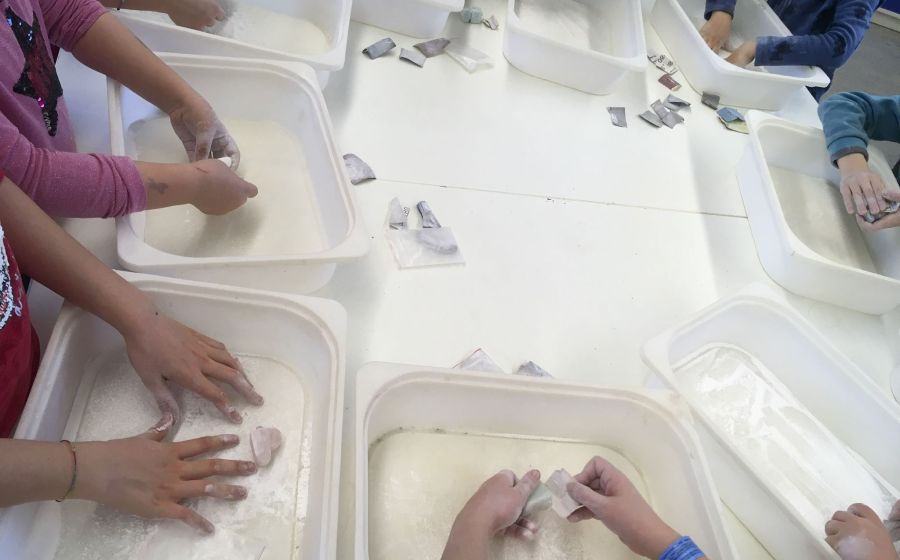 Scultura su pietra morbida per bambini – Handwerk & DIY in Giubiasco
