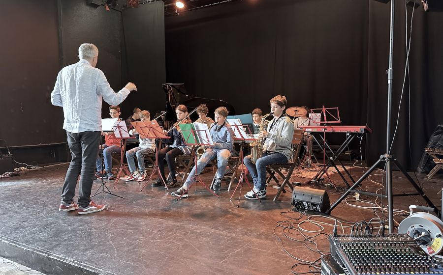 Young Band – Musik & Tanz in Locarno
