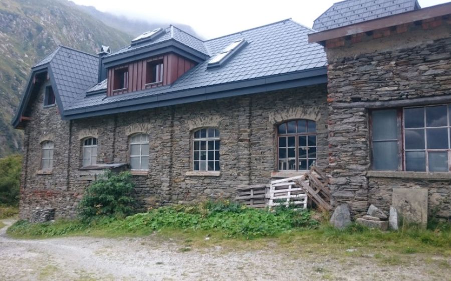Workshop im Steinbruch – 5-Tage-Wochenkurs – Handwerk & DIY in Hospental