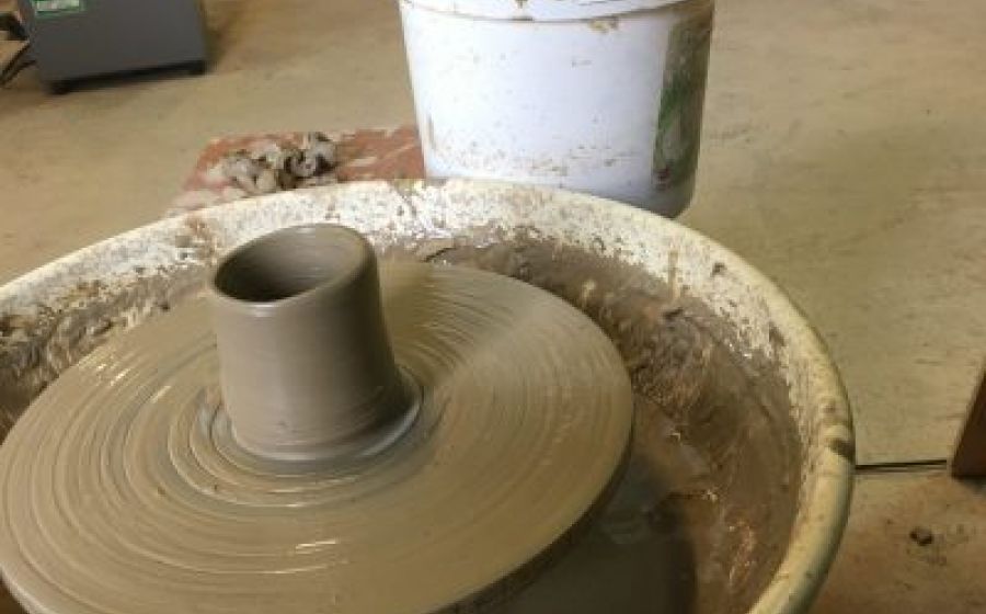 Modelage + tournage adultes – Handwerk & DIY in Réchy