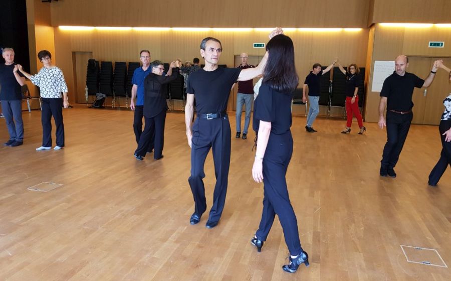 Sonntag-Workshop Night Club Two-Step – Musik & Tanz in Zug