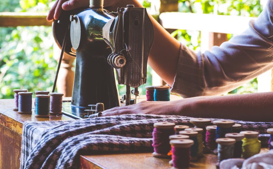 An die Nähmaschinen – Fertig – Los! – Handwerk & DIY in Hinteregg (Egg b. Zürich)