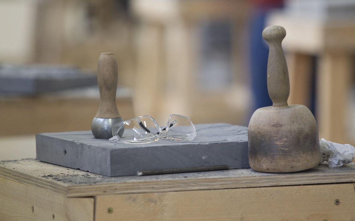 Atelierkurs Bildhauen F27 A – Skulptur & Bildhauen in Zürich